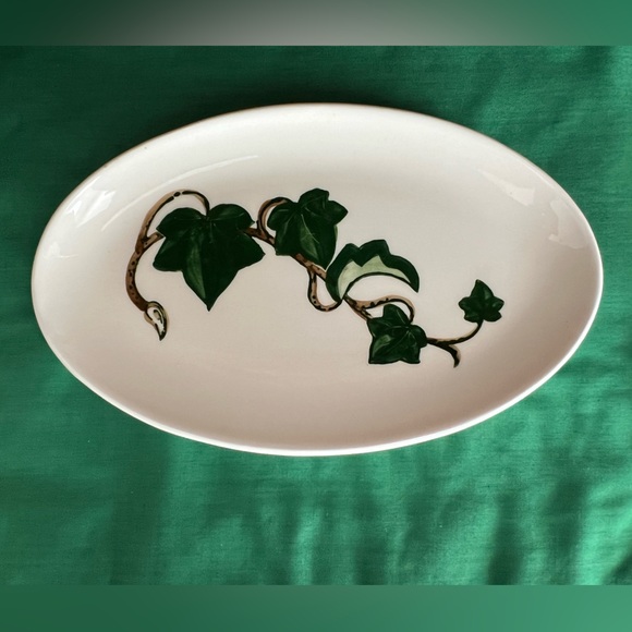 Three piece Vintage Poppytrail Ivy pattern Metlox of California dishes. - Picture 3 of 6